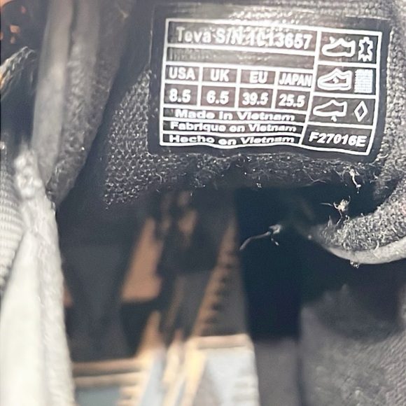 Teva Willow Chukka Sneaker Black Leather High Top Shoe Size 8.5 - Picture 11 of 12